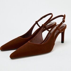Zara Pointed Velvet Pumps in Brown/Dark Orange
